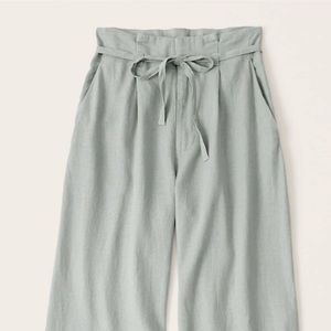 Abercrombie & Fitch wide leg pants